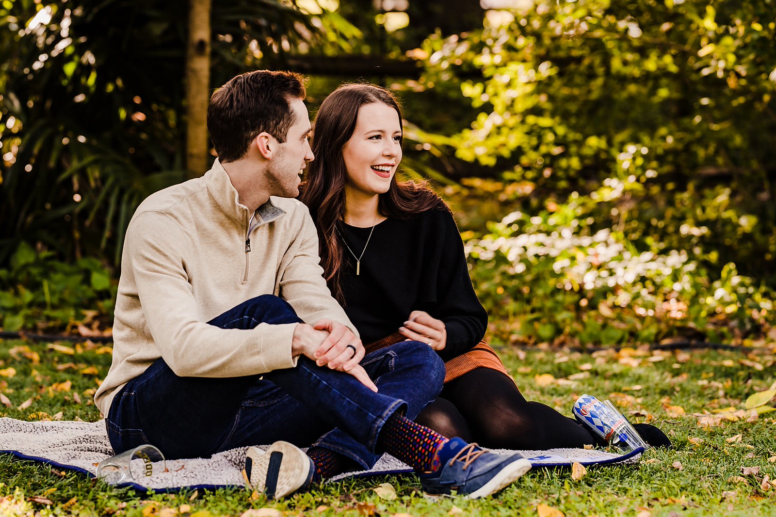 Fall picnic engagement photos in Chapel Hill