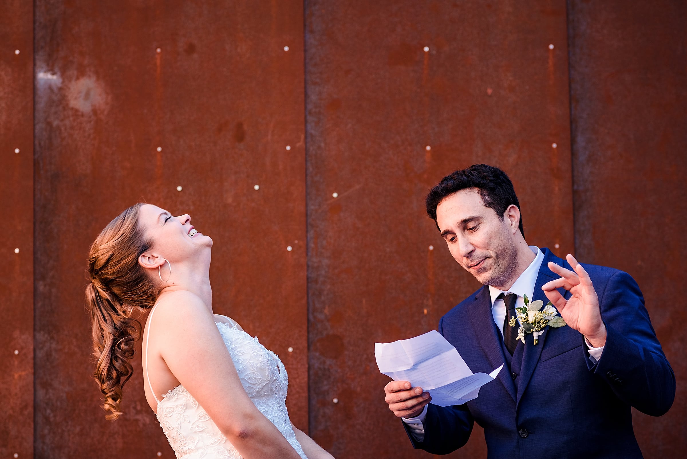 wedding vows that make your spouse laugh hysterically are the best
