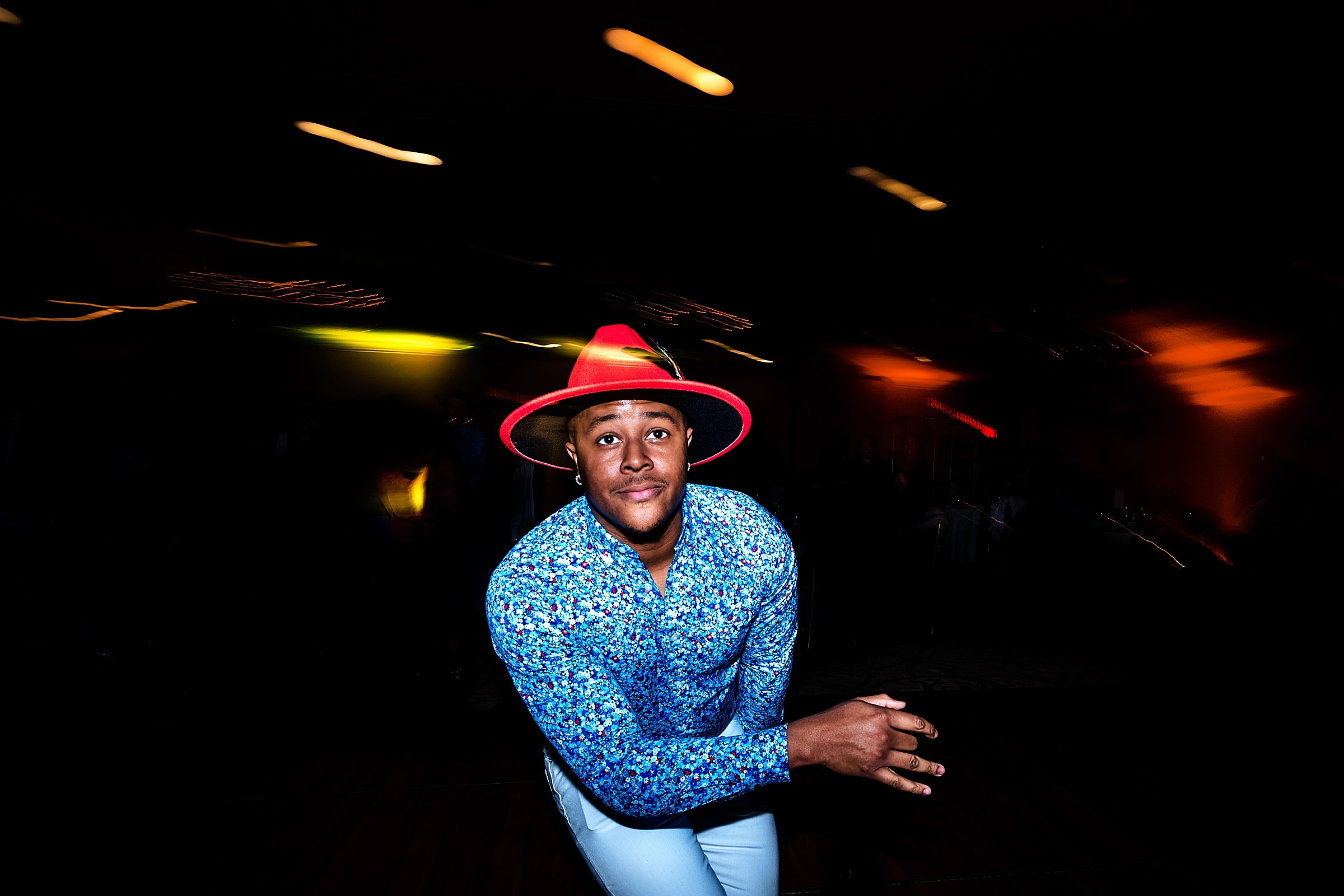 Fun dance floor at a wedding with lots of 90s hiphop and R&B | photos by Kivus & Camera