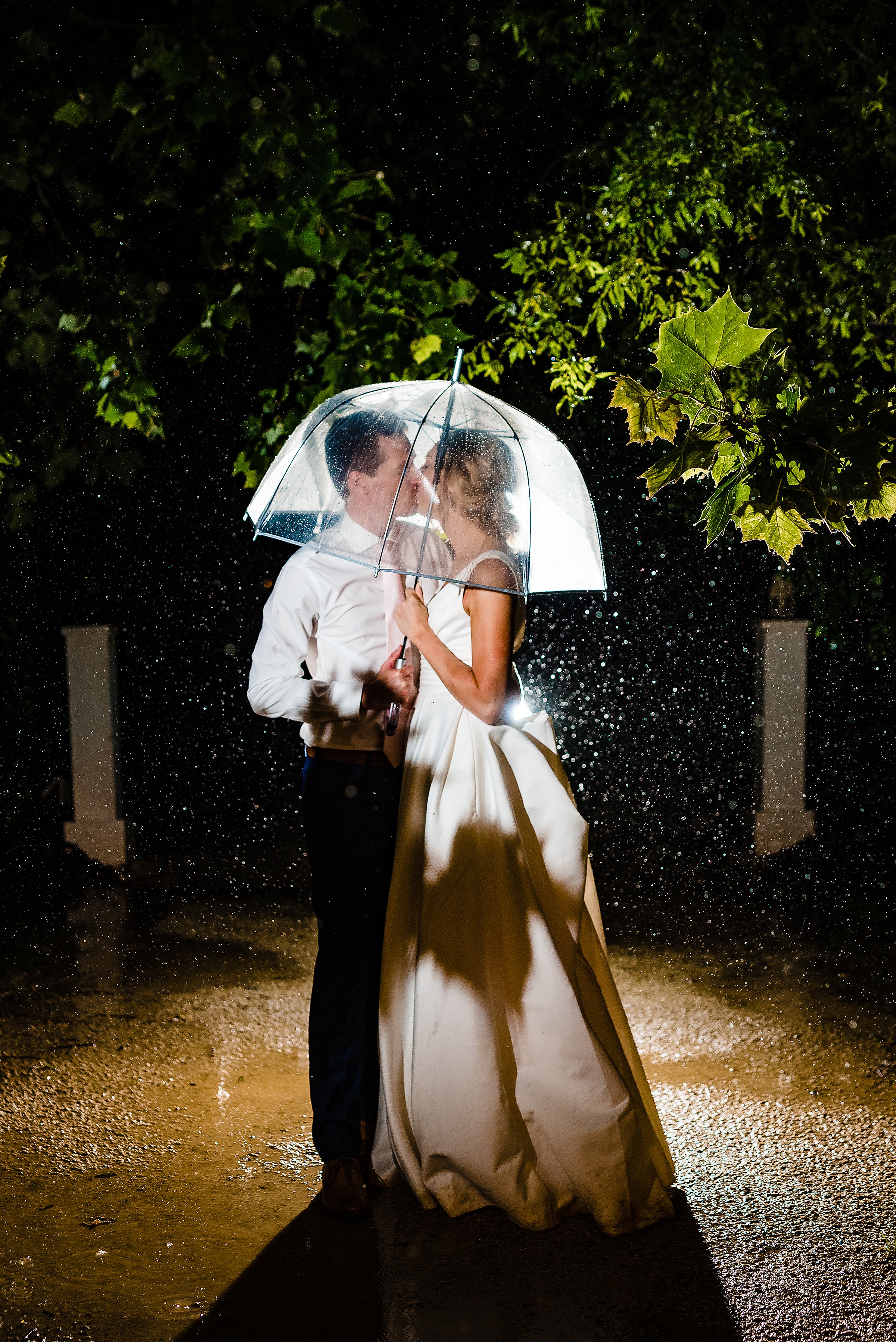 Rainy Wedding Portrait | Merry Hill Wedding, Rain wedding, Rainy wedding, North Carolina Wedding Photographers, Fun Wedding photos, wedding in the rain | kivusandcamera.com