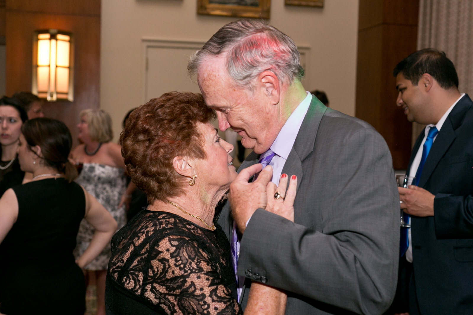 Older couple dances at a wedding