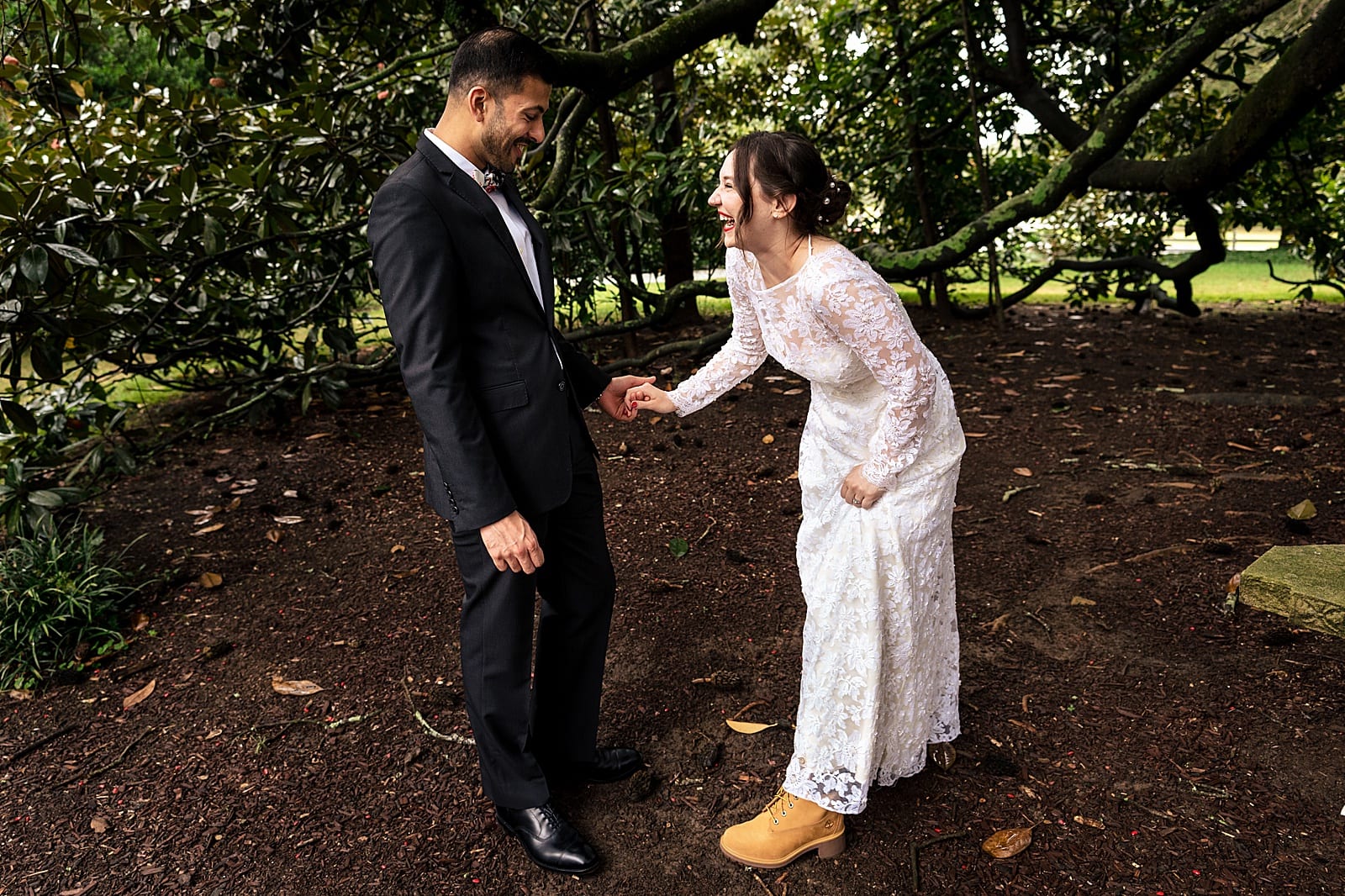Arrowhead Inn wedding - first look under the trees