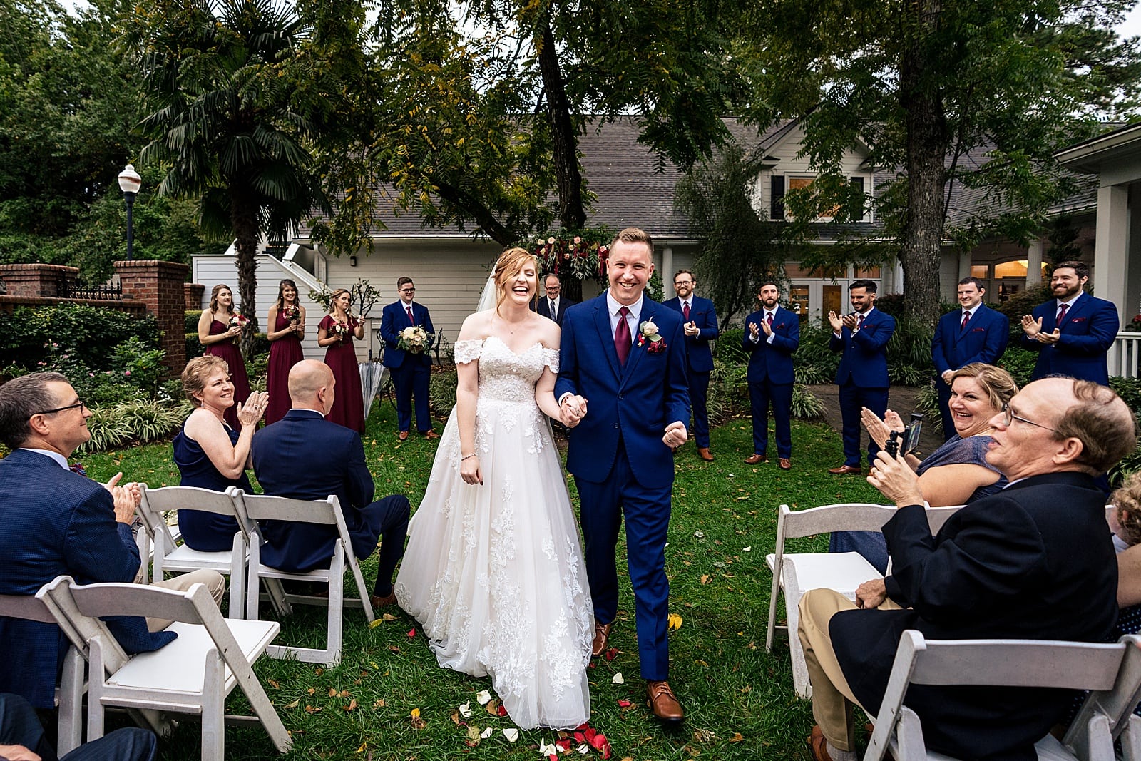 Outdoor wedding ceremony at Matthews House