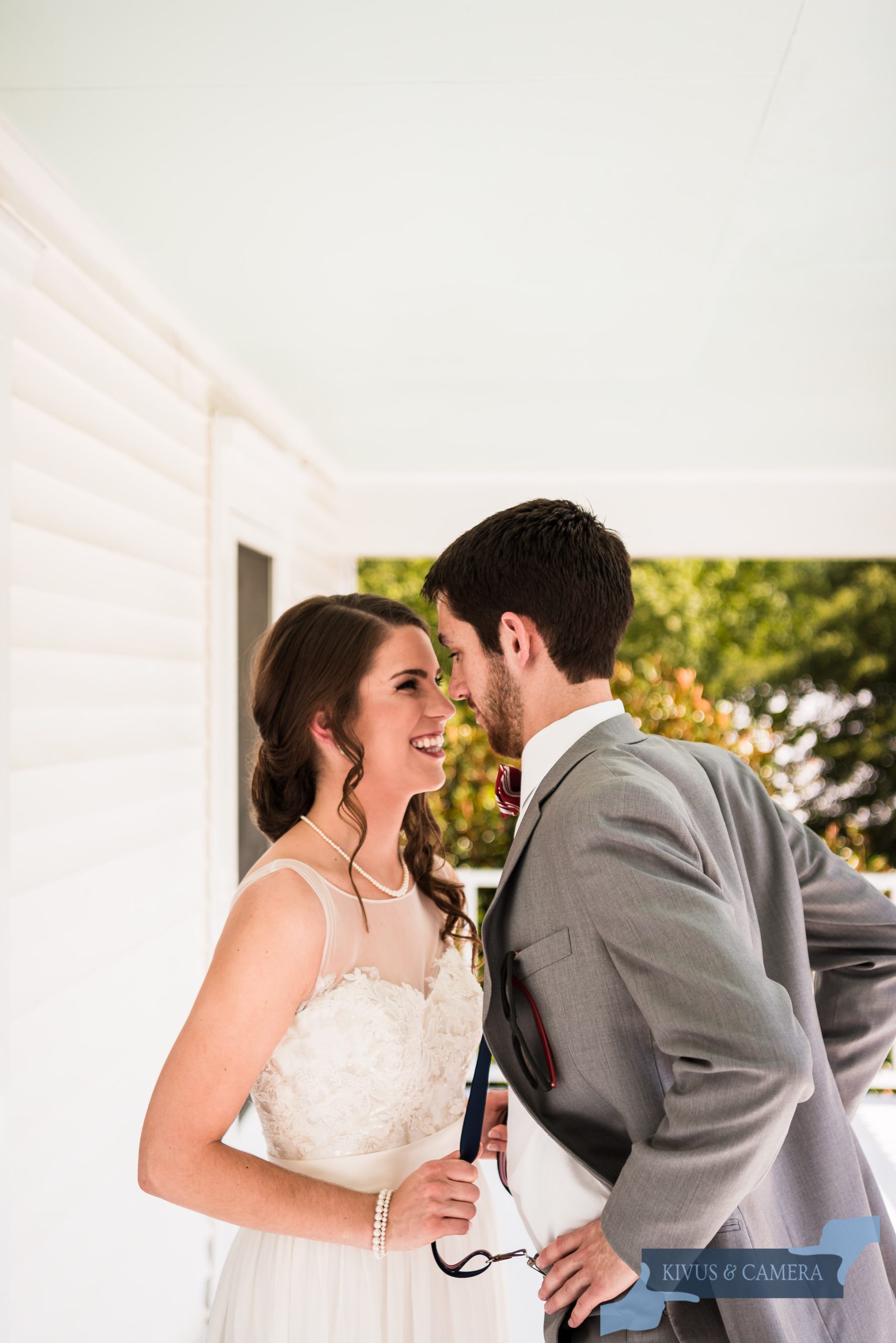 Merry Hill Wedding First Look