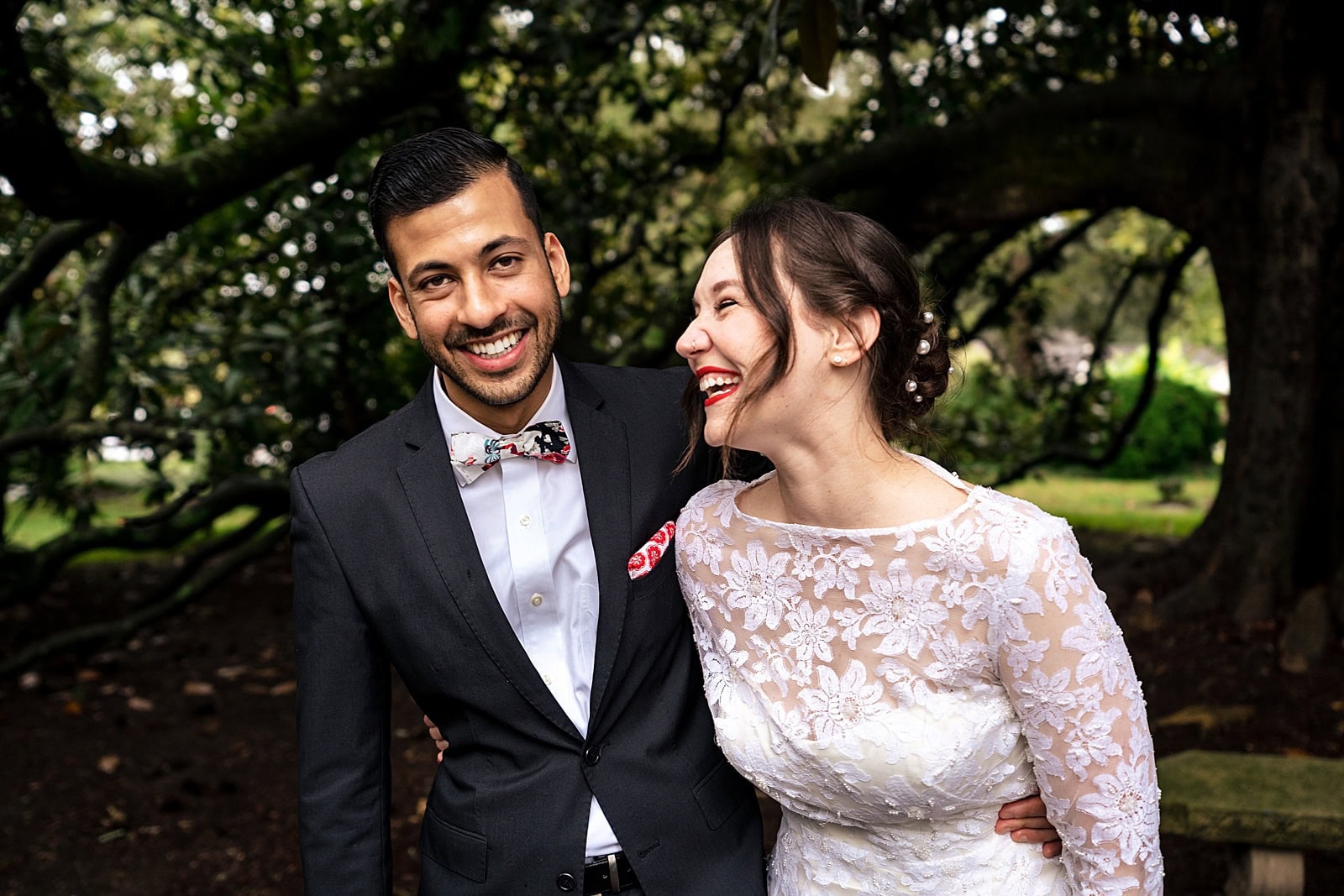 Arrowhead Inn wedding - first look under the trees