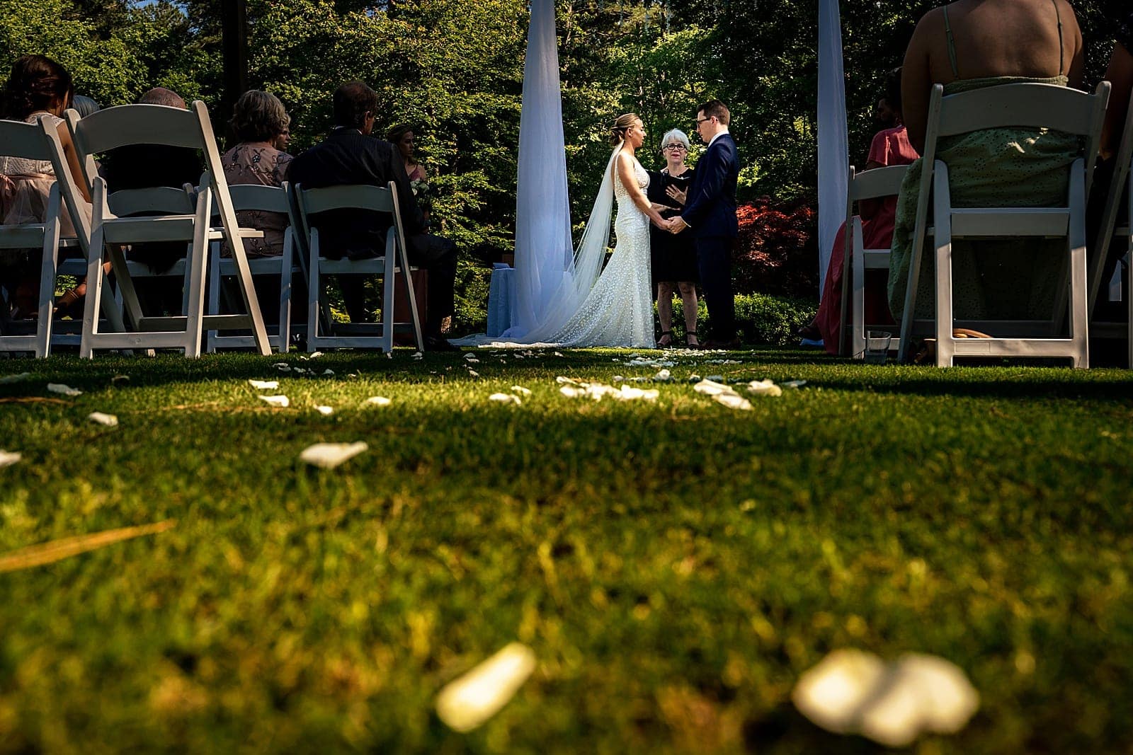 Carriage House Summer Wedding | photos by Kivus & Camera