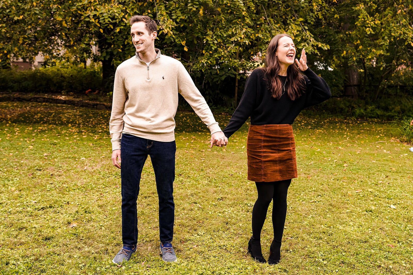 Fall engagement photo inspiration