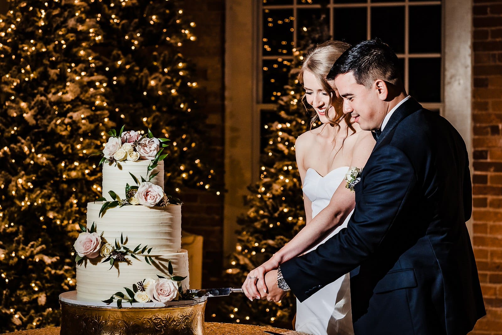 Christmas wedding inspiration