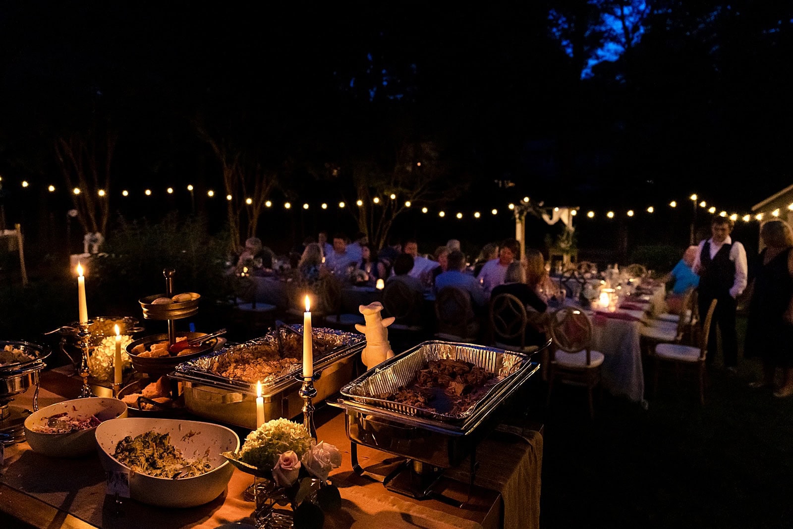 DIY wedding in a backyard with a pig-pickin