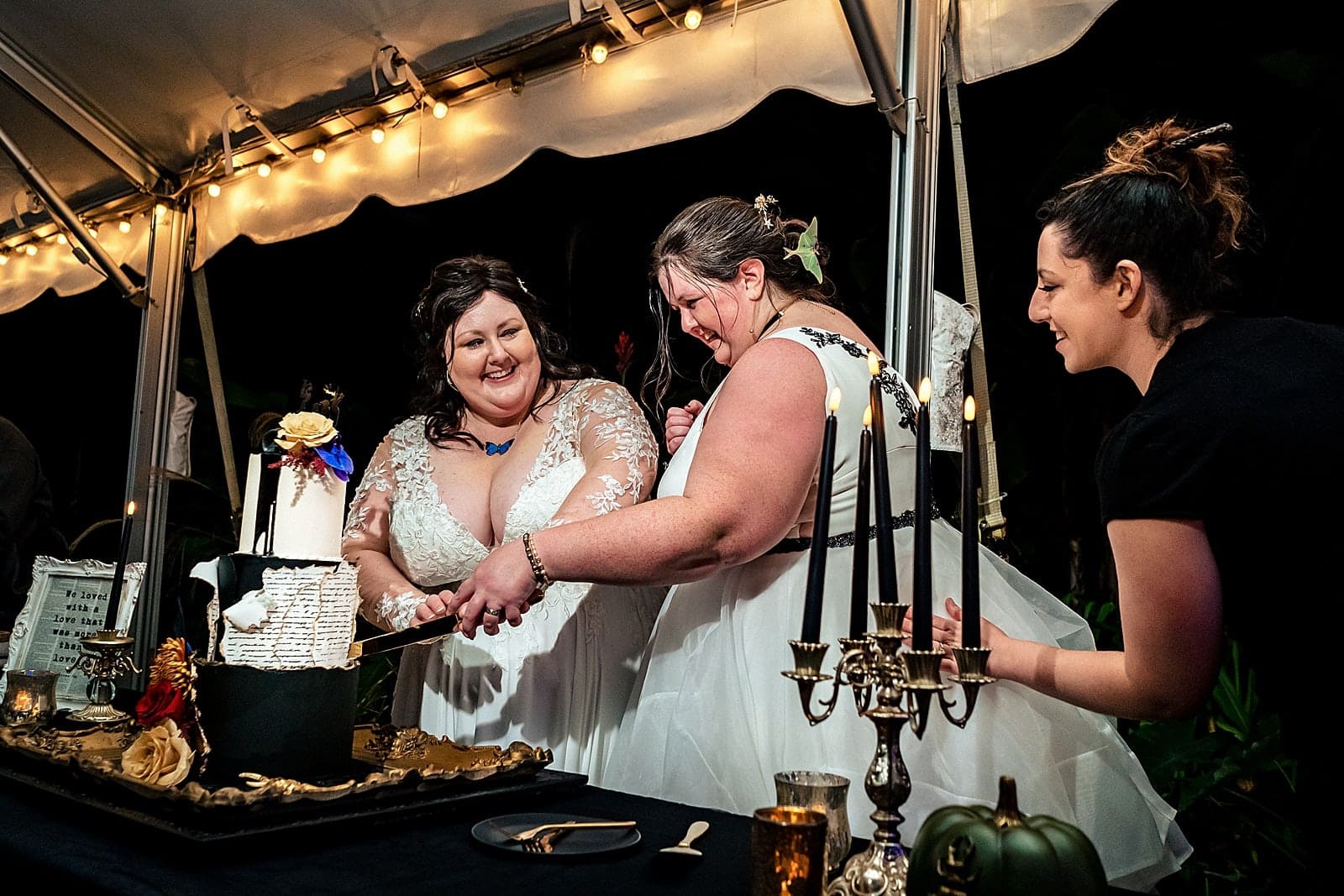 Stephanie from Beauty and the Budget Events jumps in to help this couple slice into their Love Cake NC masterpiece