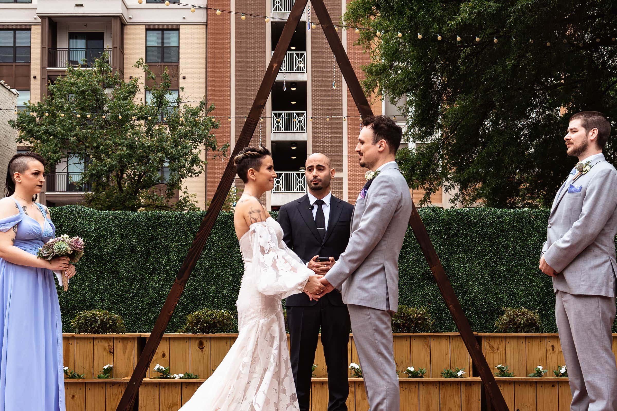 Outdoor wedding ceremony at The Grove at City Market | Kivus & Camera