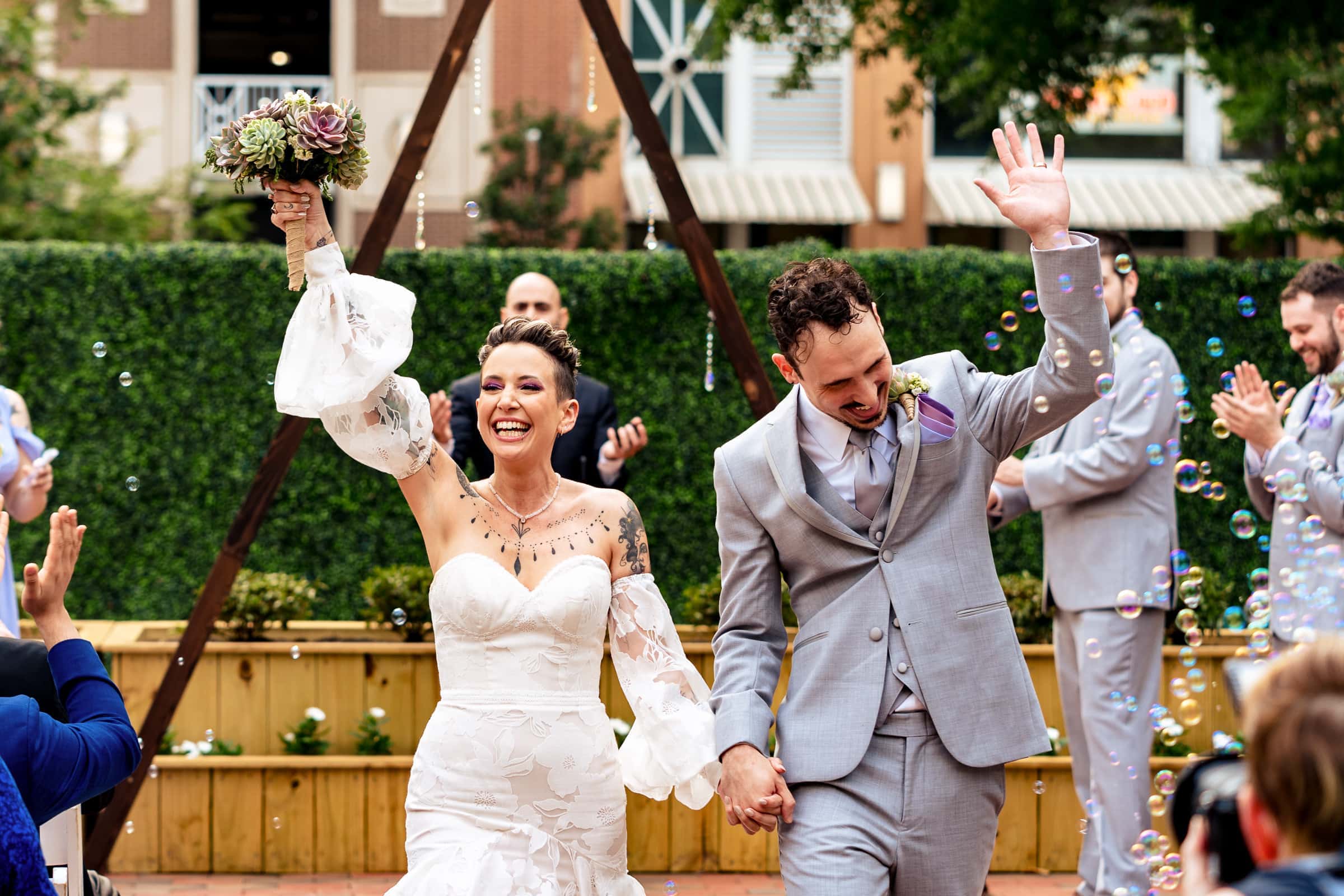 Outdoor wedding ceremony at The Grove at City Market | Kivus & Camera