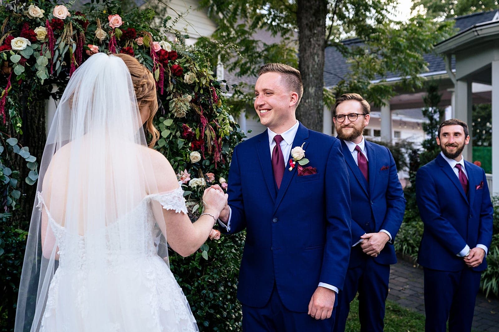 Outdoor wedding ceremony at Matthews House