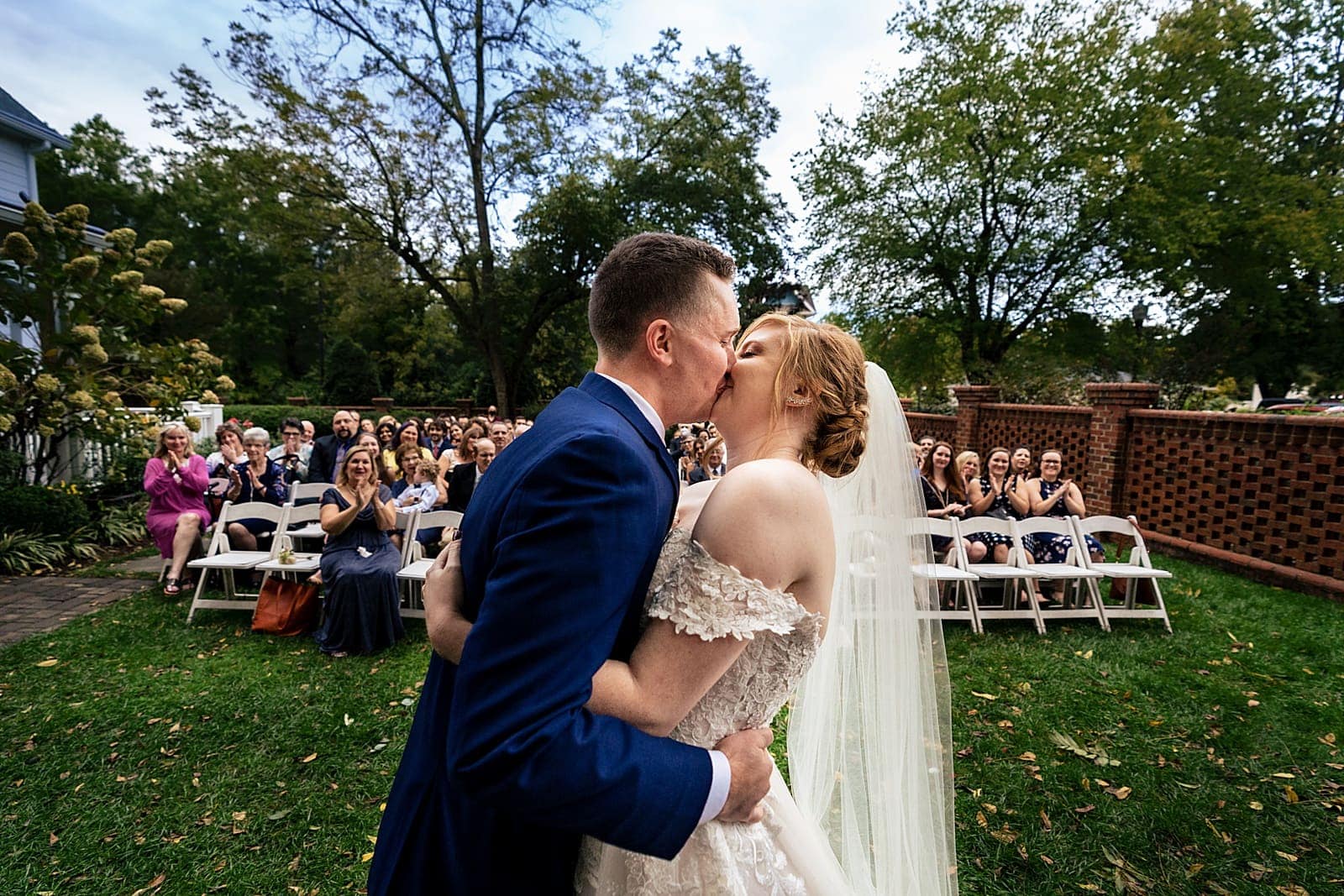 Outdoor wedding ceremony at Matthews House