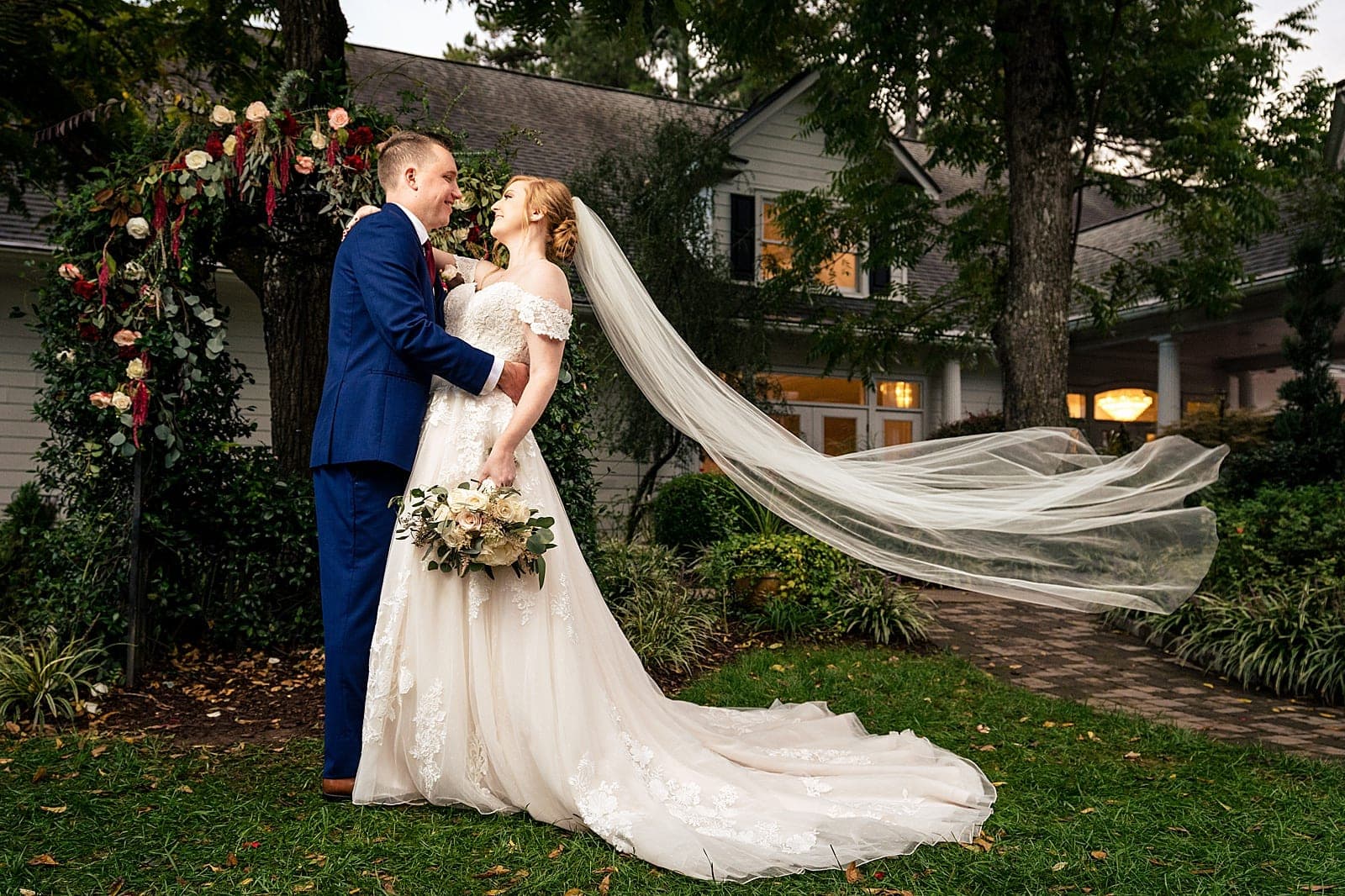 Matthews House wedding portraits