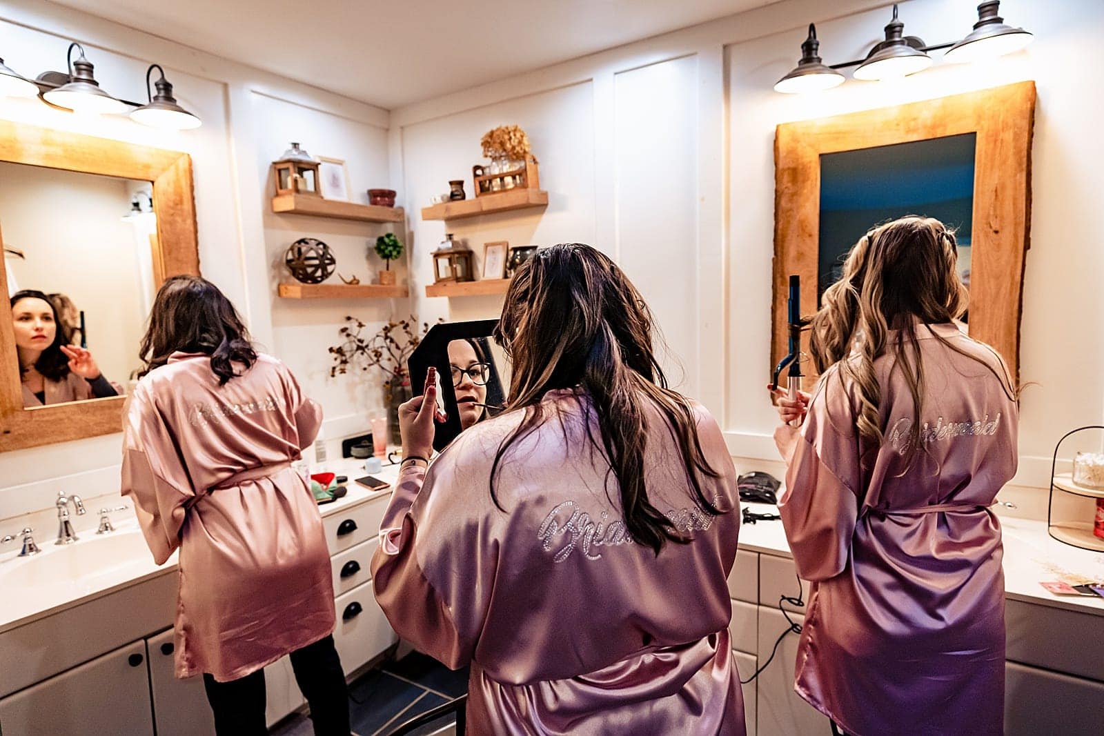 bride gets ready at a mountain cabin wedding | photos by Kivus & Camera