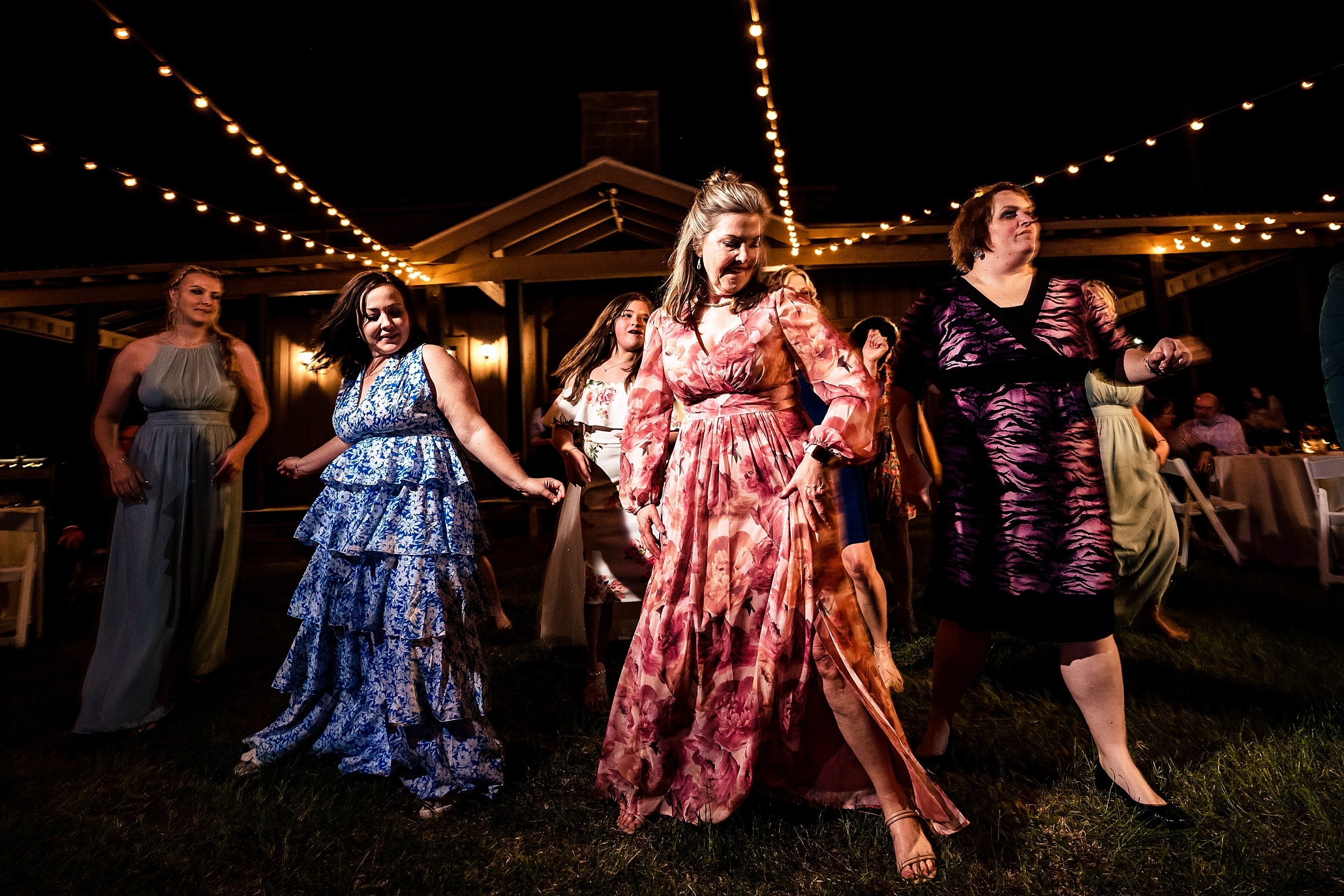 Outdoor wedding reception in North Carolina