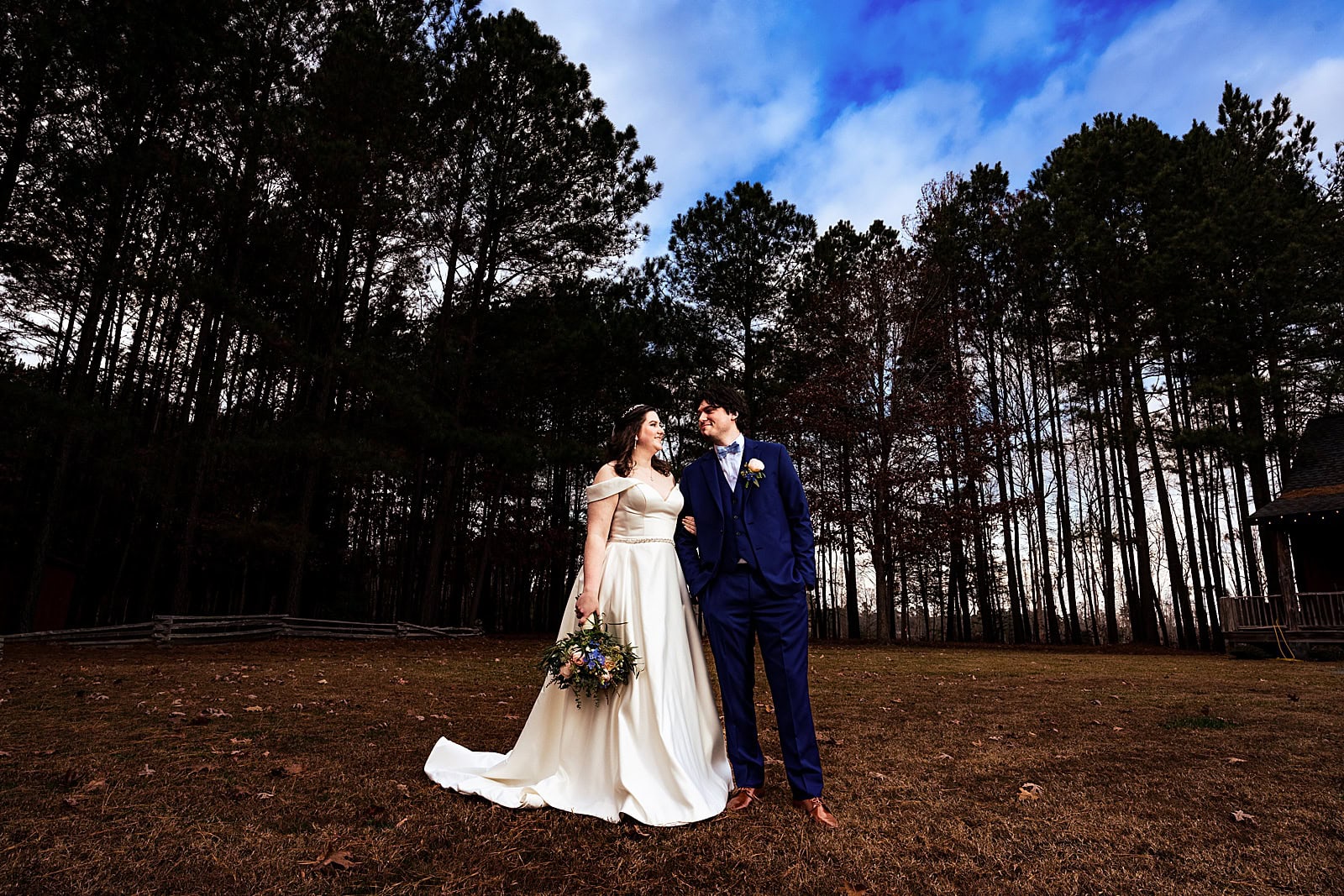 Shady Wagon Farm wedding portraits