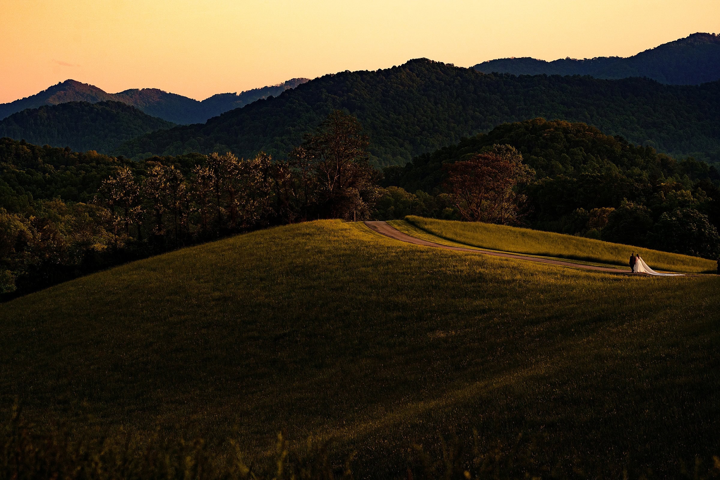 Epic mountain wedding portraits at The Ridge Asheville | NC wedding photographers Kivus & Camera