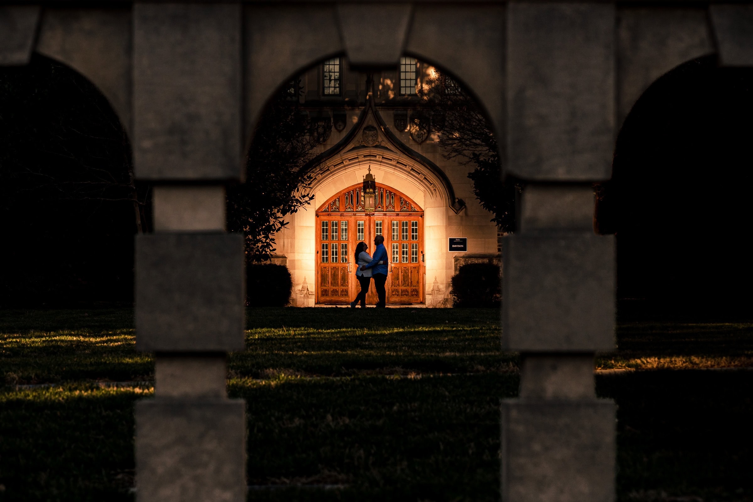 Duke campus engagement photos | photos by Kivus & Camera