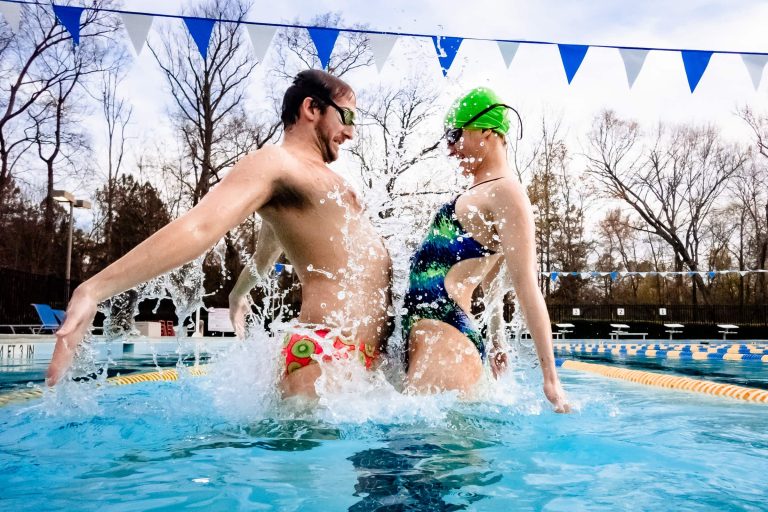Love to swim? Jump in for a swimming pool engagement photo session