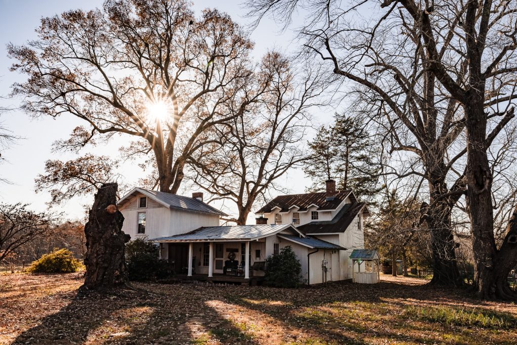 Photo of the farm house at Windy Hill Farm